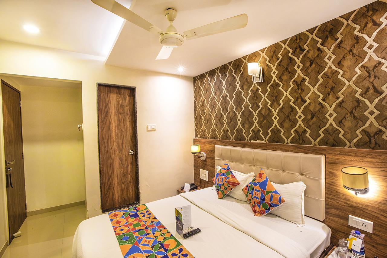 Hygienic Hotel Liberty Plaza 孟买 外观 照片
