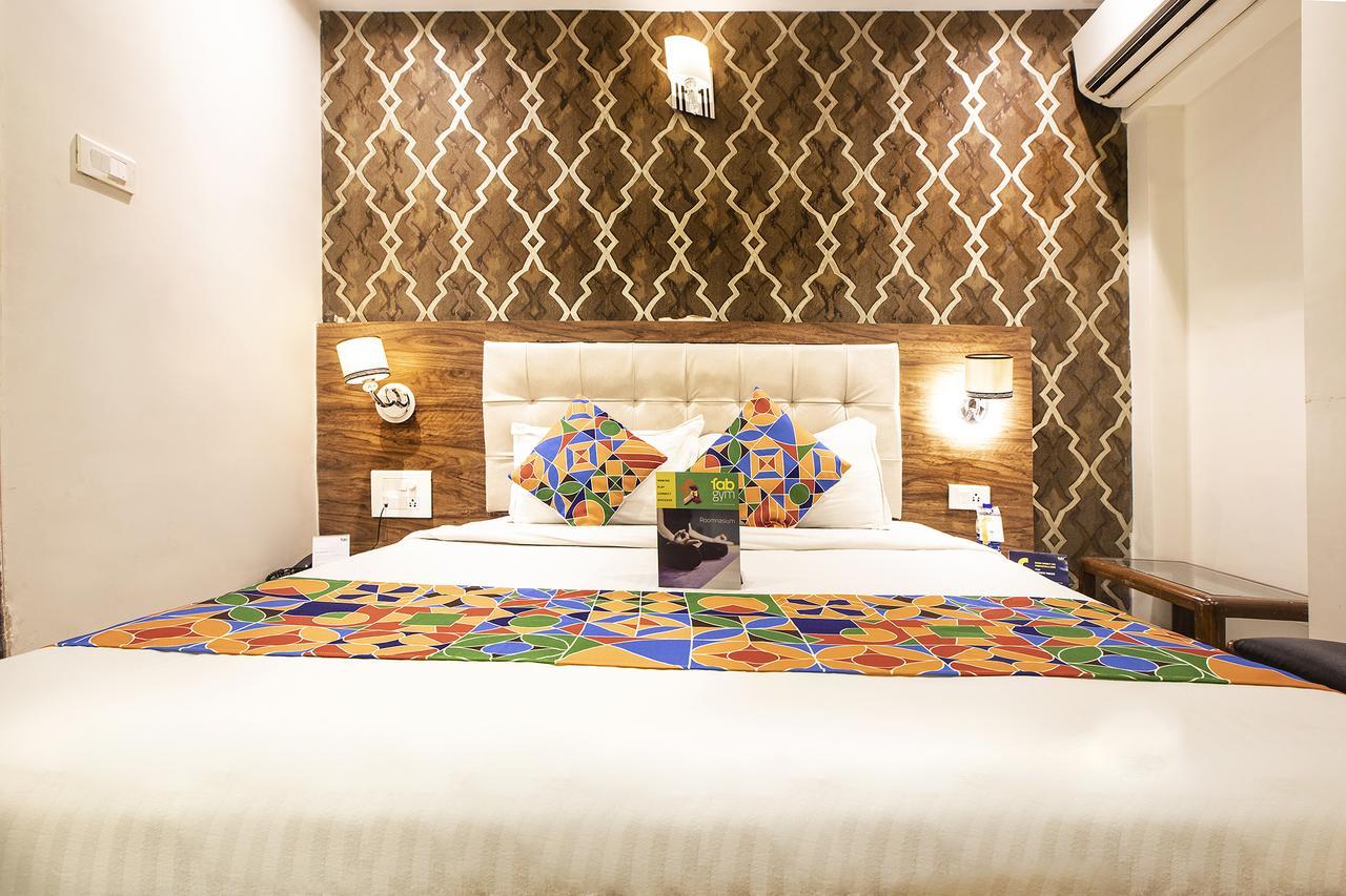 Hygienic Hotel Liberty Plaza 孟买 外观 照片