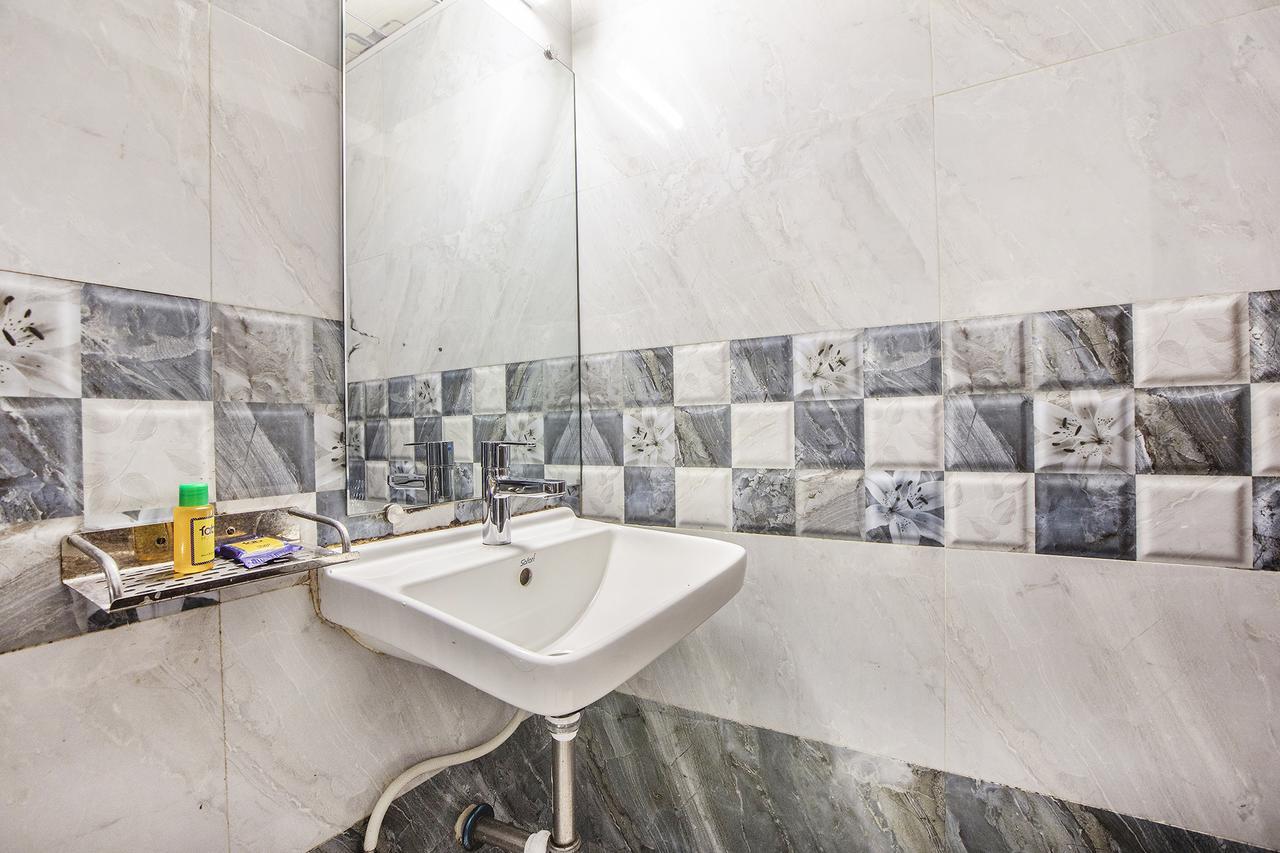 Hygienic Hotel Liberty Plaza 孟买 外观 照片